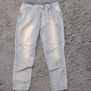 Stylish Light Blue Women's Jeans
